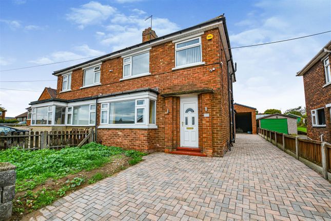Thumbnail Semi-detached house to rent in Endcliffe Avenue, Bottesford, Scunthorpe