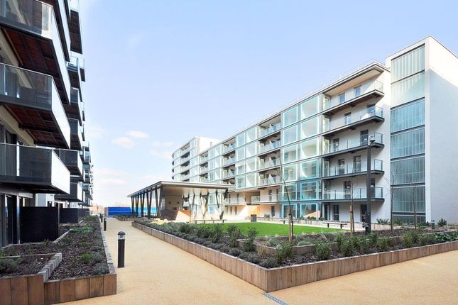1-bed flat on 420, Vantage Building, Hayes, £225,000