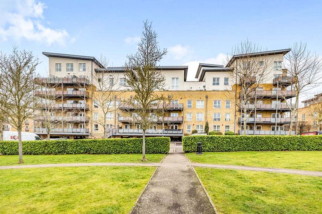 Thumbnail Flat for sale in Catalonia Apartments, Metropolitan Station Approach, Watford, Hertfordshire