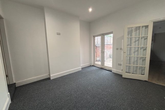 10, Spencer Street, Oadby photo 2