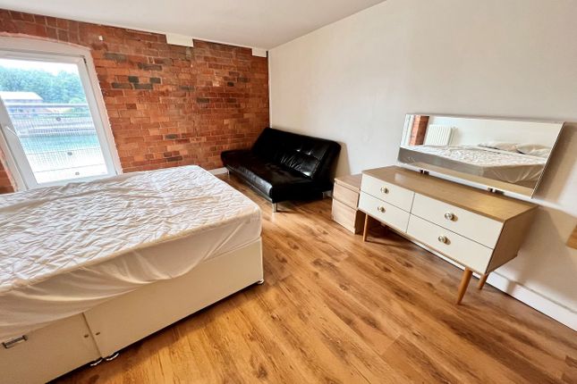 16 Bonners Raff, Chandlers Road, Sunderland photo 2