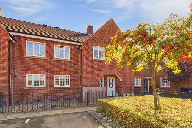 Thumbnail Town house for sale in Edison Way, Arnold, Nottingham