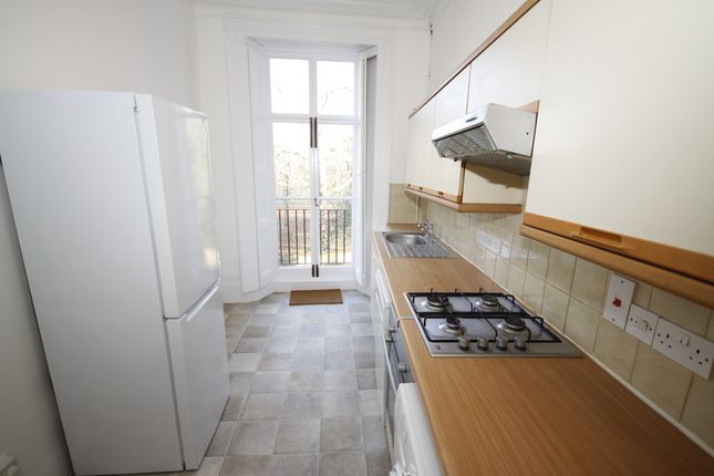 Flat for sale in Crooms Hill, London