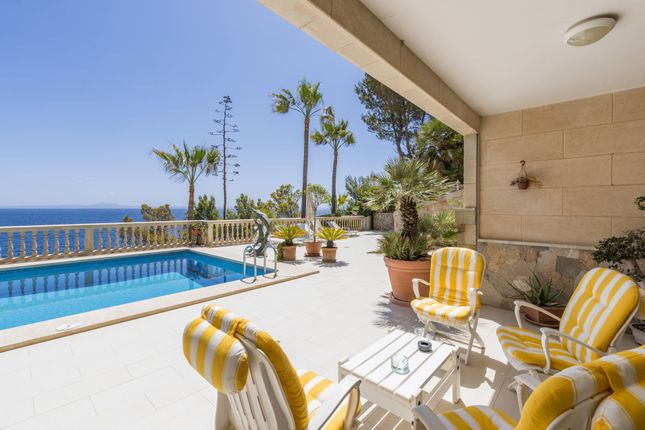 Villa for sale in Cala Vinyes, South West, Mallorca