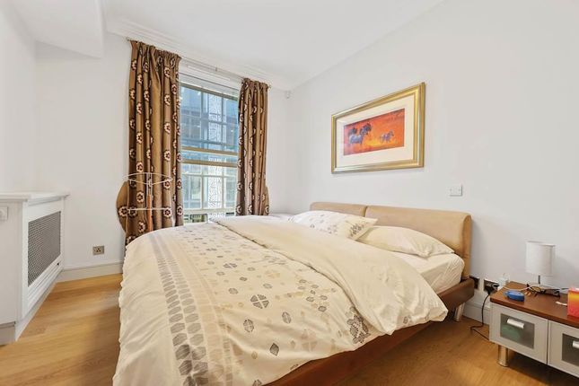 Flat for sale in 129 Park Street, New Hereford House, London