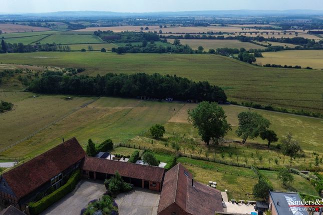 East Side, Oversley Castle, Alcester photo 2