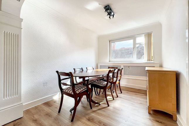 9 The Albany London Road, Leicester photo 3