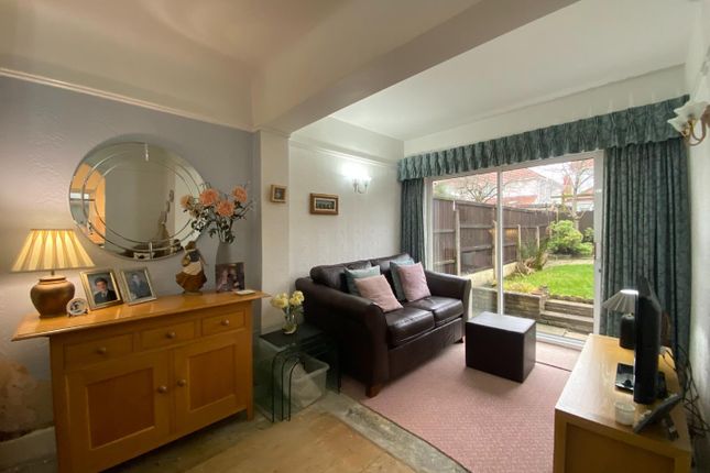 4, Wineva Gardens, Liverpool photo 4