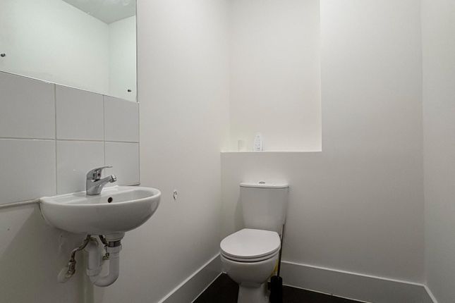 42, Watercress Way, Gravesend photo 4