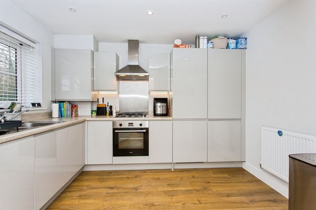 21, Howells Way, Cambridge photo 2