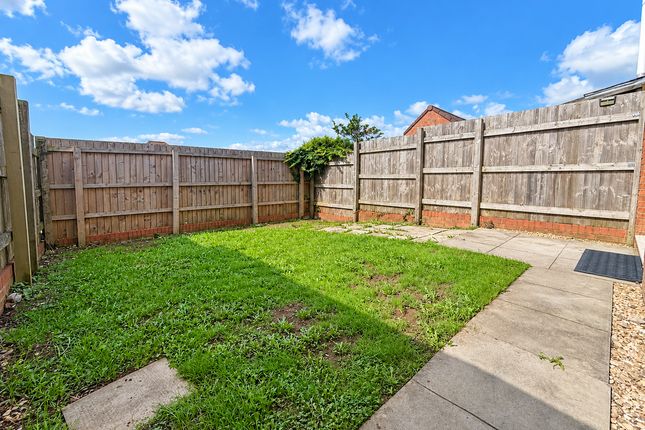 6, Underwood Place, Bridgend photo 4
