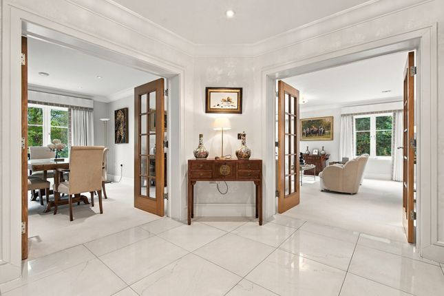 Apt 6, Fircroft Devenish Road, Ascot photo 2