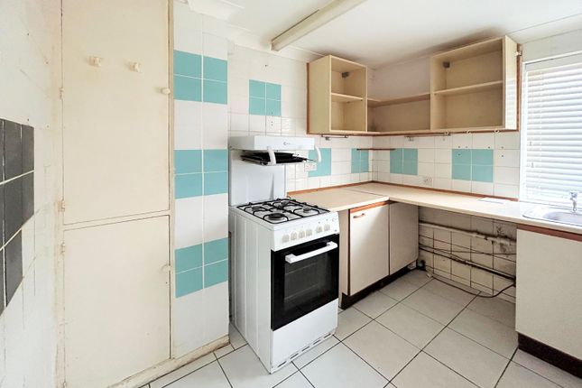 Flat for sale in Head Street, Rowhedge, Colchester