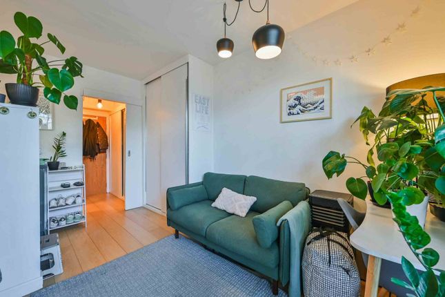 Studio for sale in Woburn Place, Bloomsbury, London