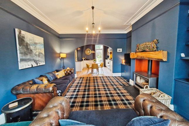 10, Lonsdale Road, Scarborough photo 3