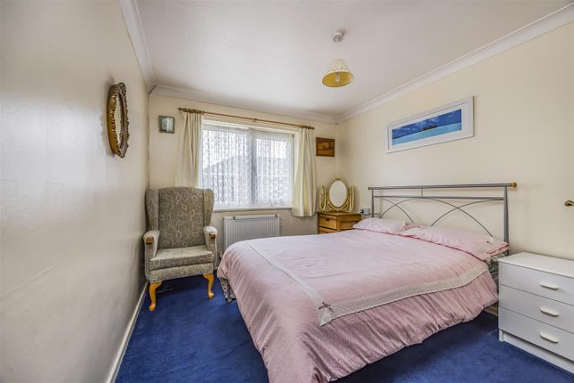 4 Shelley Gardens, Waterlooville-Porticomarketing-