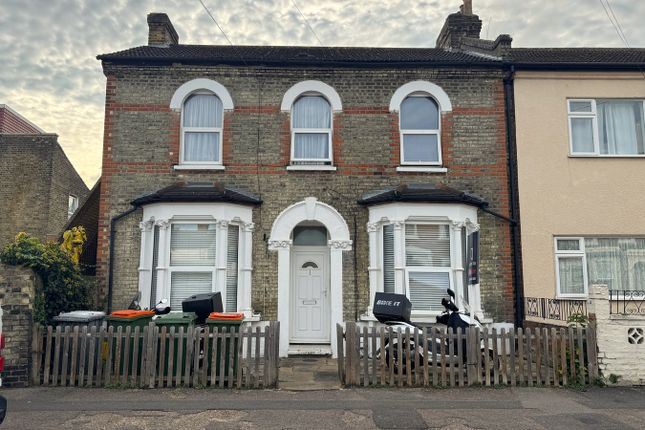2-bed maisonette on 1, Latimer Road, London, £375,000