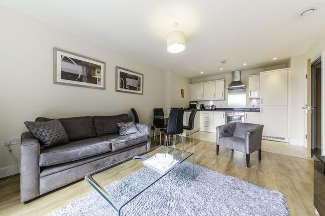 Thumbnail Flat to rent in Gooch House, 63-75 Glenthorne Road