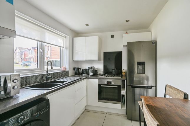 14, Kestrel Grove, Liverpool photo 2