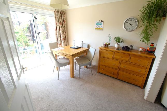 40, Farley Close, Bristol photo 3
