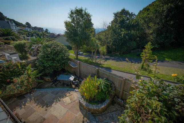 Trendhurst, 9 Trerieve Estate, Torpoint photo 3