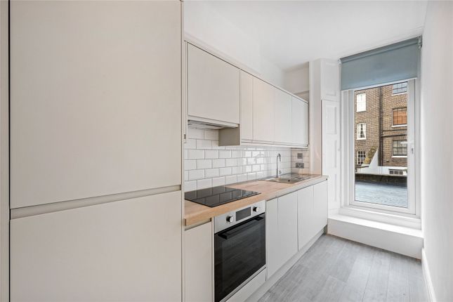 Studio to rent in Lower Grosvenor Place, Westminster