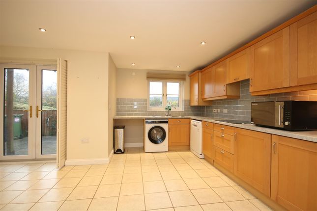 28, The Meadows, Hereford photo 2
