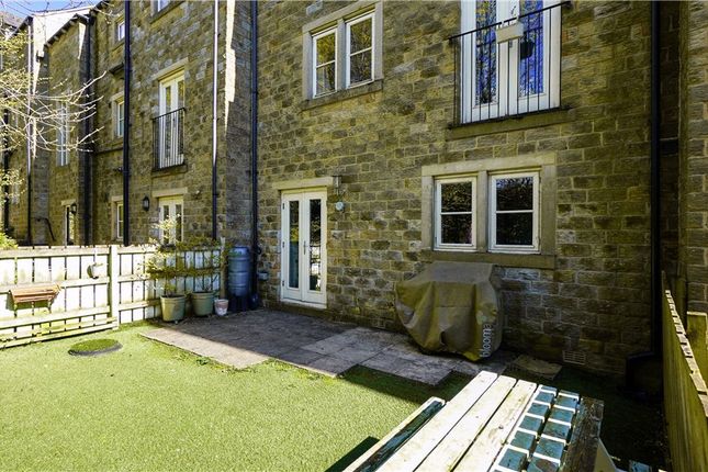 Town house for sale in Wayside Mews, Silsden, West Yorkshire