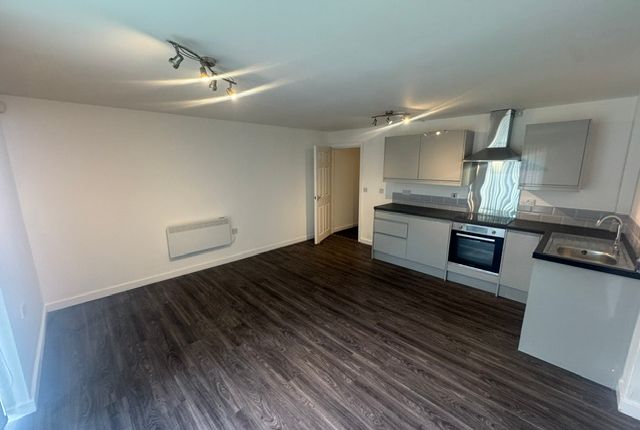 Flat 2, James Court Middleton Leeds photo 5