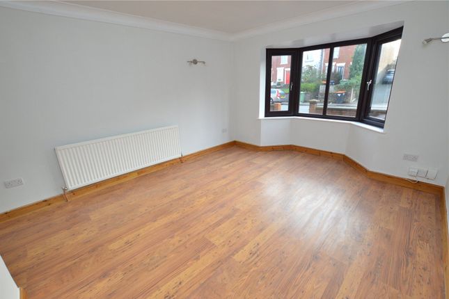 Flat for sale in West Street, Dunstable, Bedfordshire