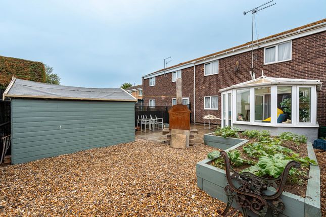 8 Taylor Road, Diss photo 4