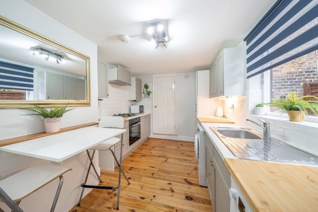 19, Balaclava Road, London photo 2