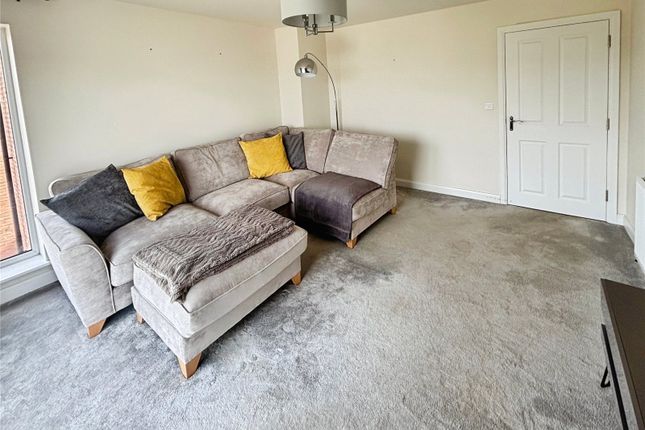 114, Tay Road, Leicester photo 3