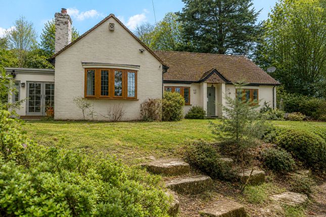 3-bed house on 62A, Frensham Road, Farnham, £895,000