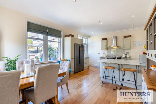 8, Ghyll Royd, Leeds photo 5