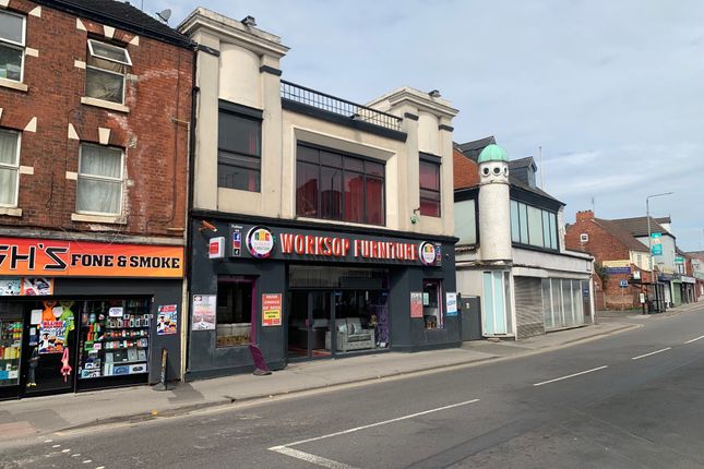 Retail premises to let in Victoria Square, Worksop