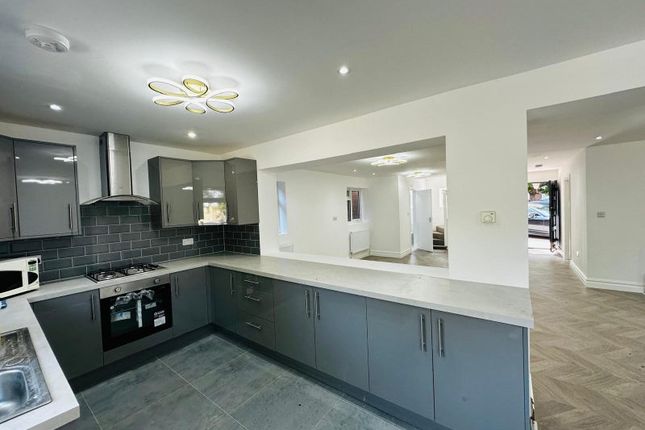 Thumbnail Detached house to rent in Upton Park, Slough