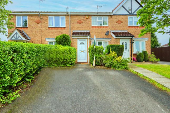 Town house to rent in Malia Road, Tapton, Chesterfield, Derbyshire