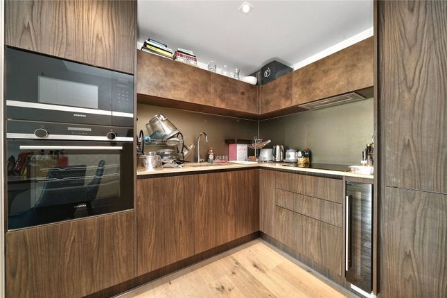 Flat for sale in 7A Exchange Gardens, London