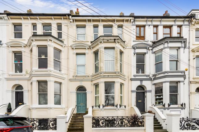 Flat to rent in Walpole Terrace, Brighton