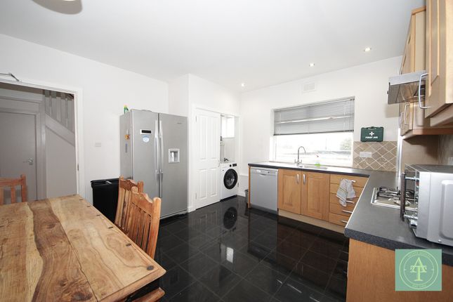 217a Bramley Road, London photo 2