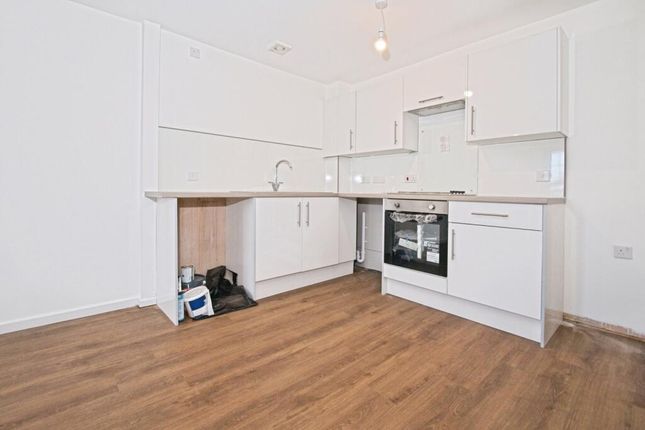 155 Seager Drive, Seager Drive, Cardiff photo 4