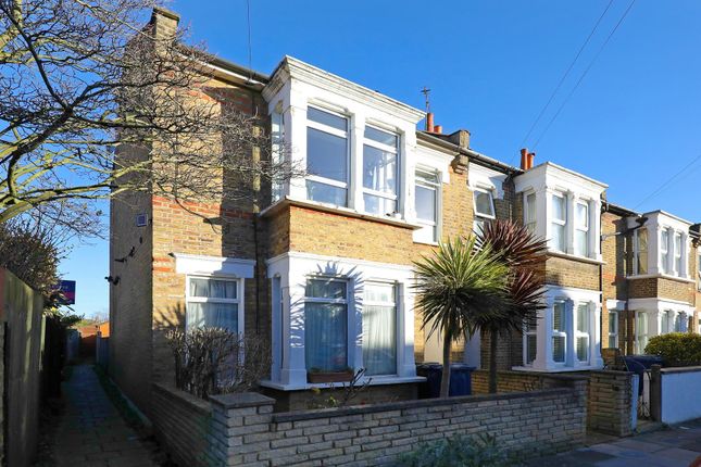 Thumbnail Flat for sale in Junction Road, Ealing