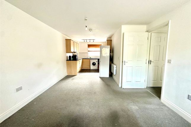 7 Periwinkle Court, 15, Pasteur Drive, Swindon photo 2