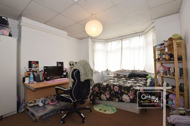 Ordnance Road, SOUTHAMPTON photo 5