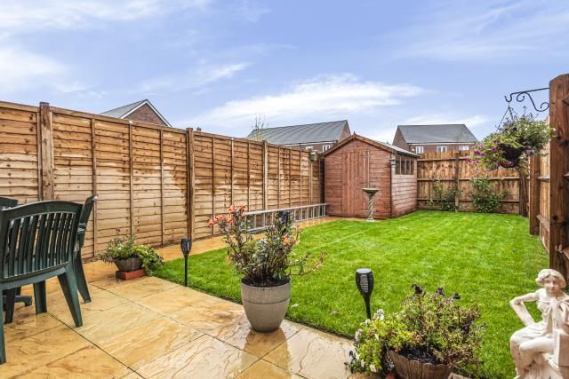 End terrace house for sale in Banbury, Oxfordshire