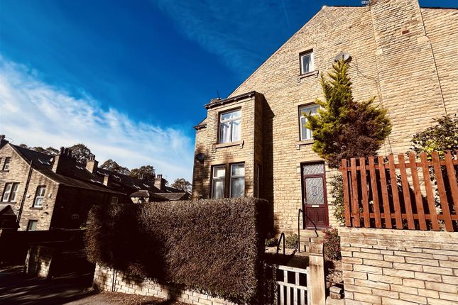 Poplar Street, Huddersfield photo 2