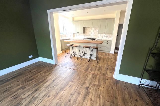7, Victoria Road, Preston photo 5