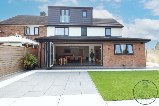 2, Lidget Avenue, Preston photo 2