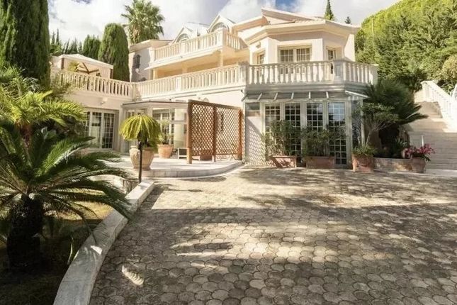 Villa for sale in Roquebrune-Cap-Martin, 06190, France